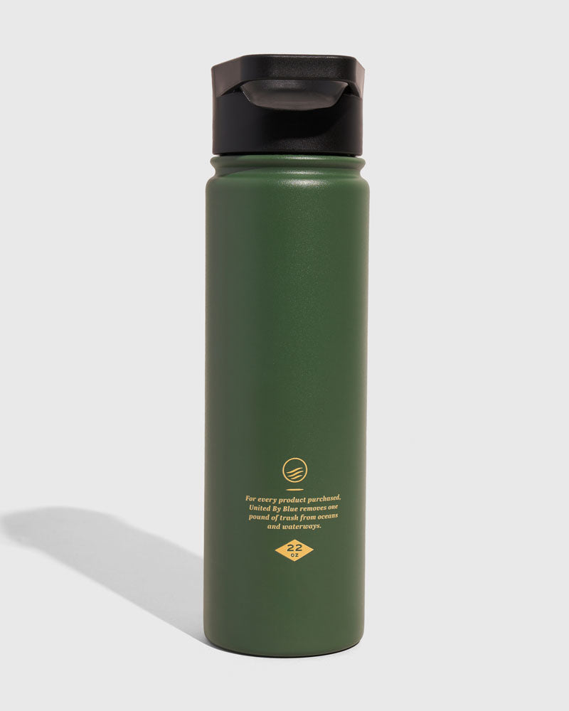 Botella de acero aislada de 22 oz.