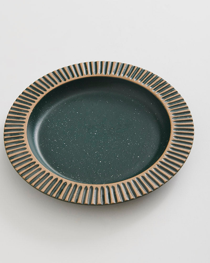 Stoneware Stackable Plate