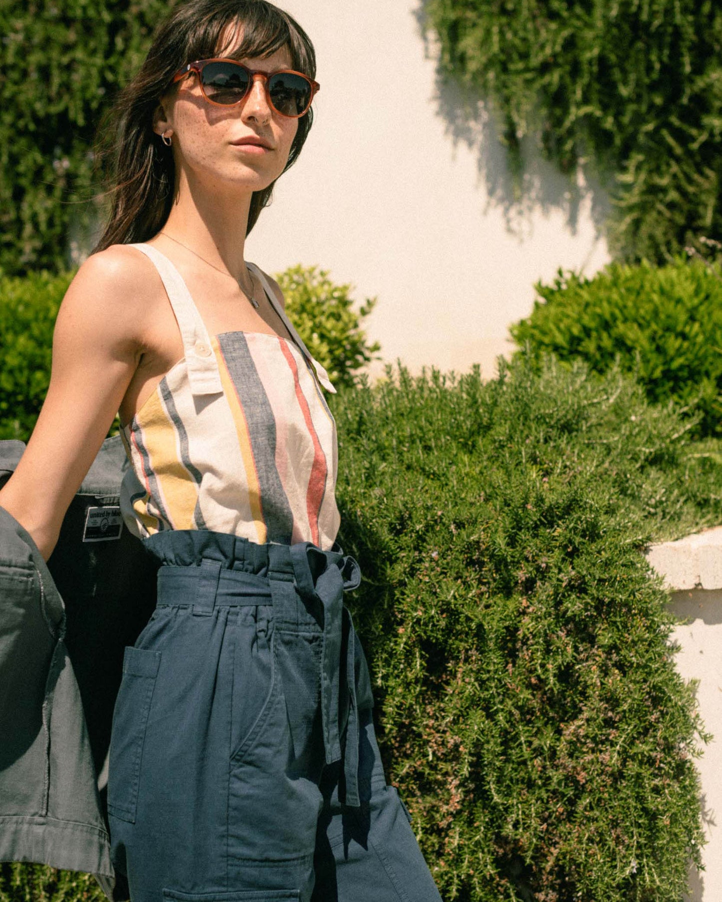 SoftHemp™ Reversible Button Tank