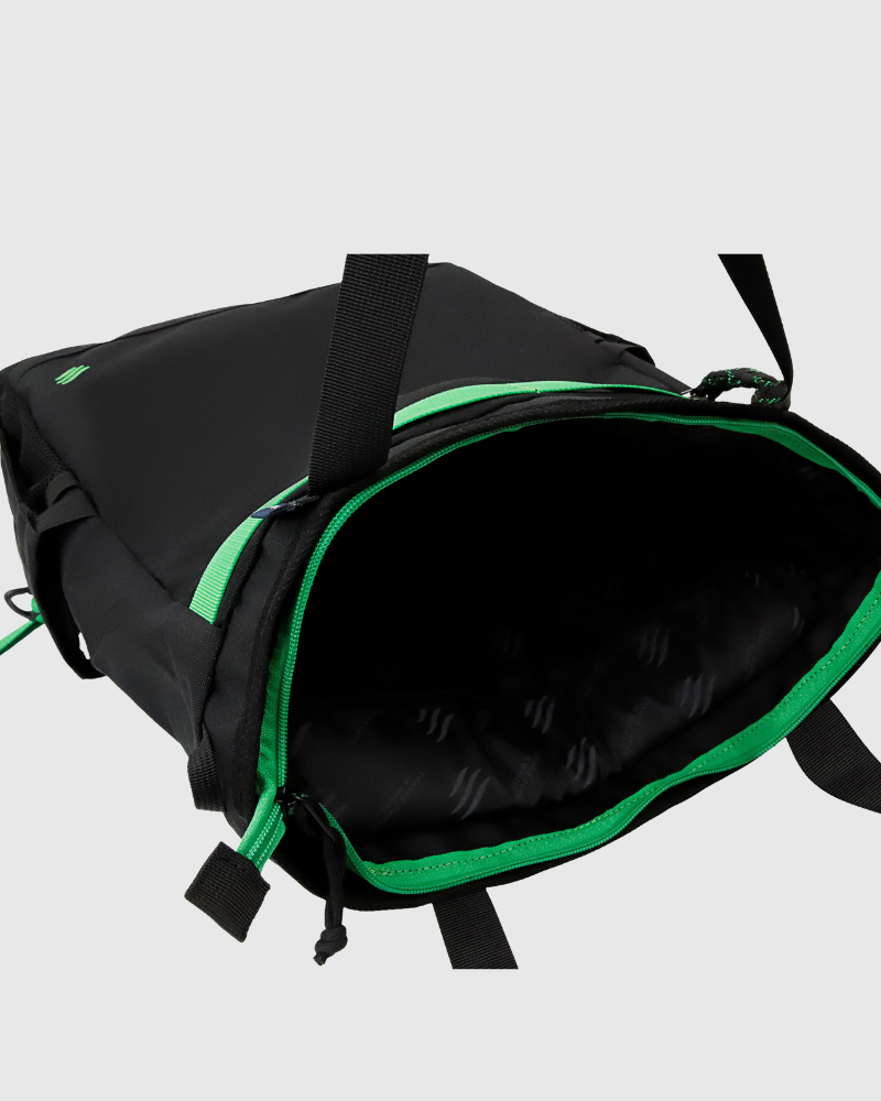 (R)evolution™ 25L Convertible Carryall