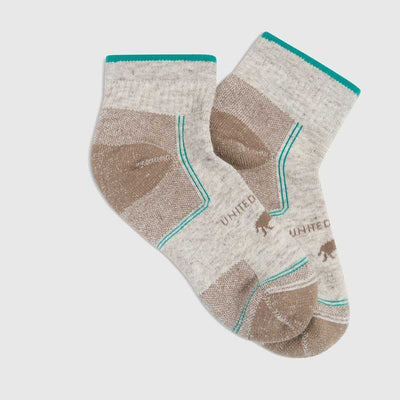 Taupe Bison Trail Quarter Sock (Flat-lay): Pair of ankle socks with teal trim, tan heel and toe reinforcement