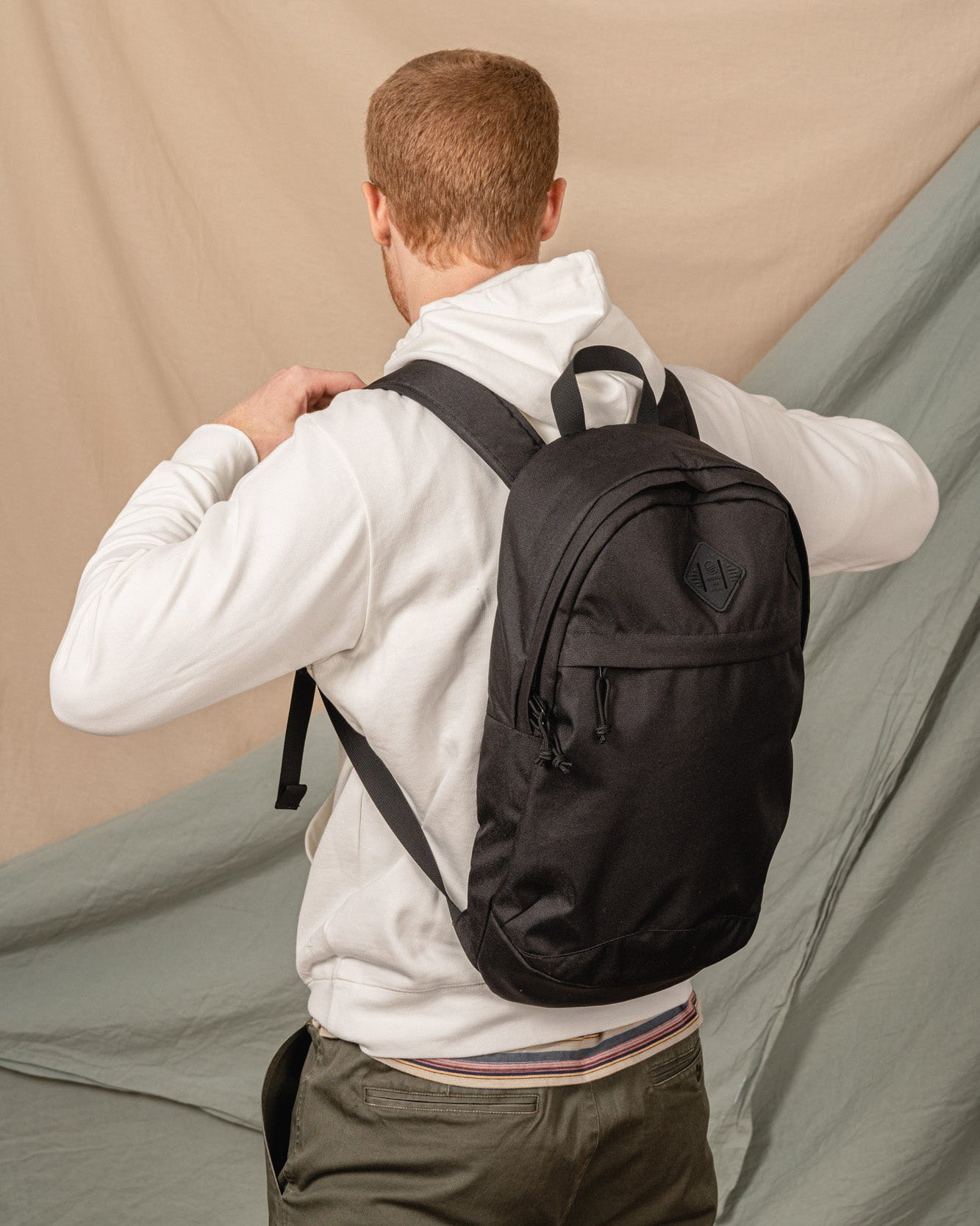 (R)evolution™ 15L Commuter Backpack