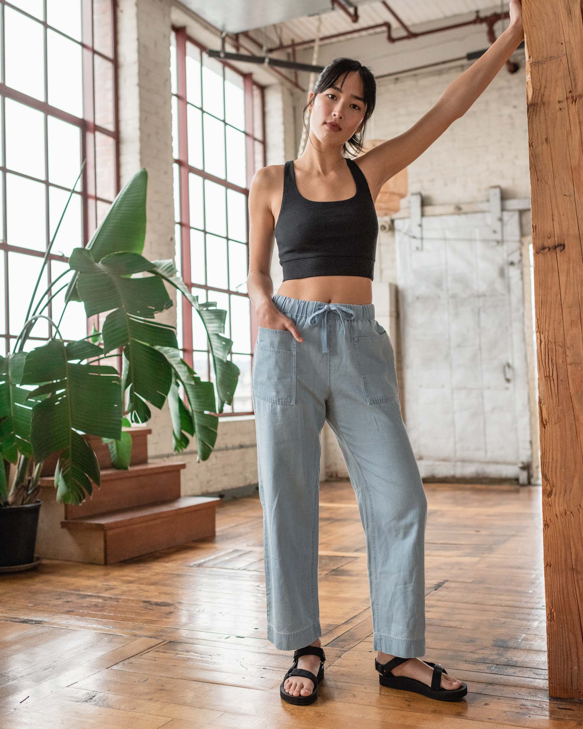 Women's Organic Chambray Pull-On Pant | United By Blue